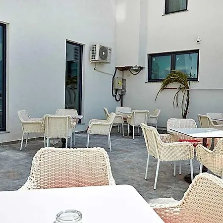Azaleea Nord 3*