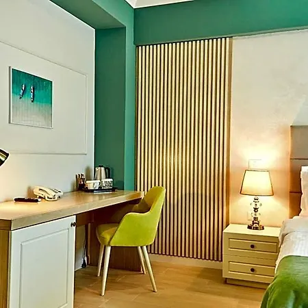 Azaleea Nord Hotel Mamaja